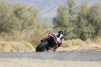 media/Oct-04-2025-CVMA (Sat) [[408bcdd6e4]]/Race 13-Amateur Supersport Open/